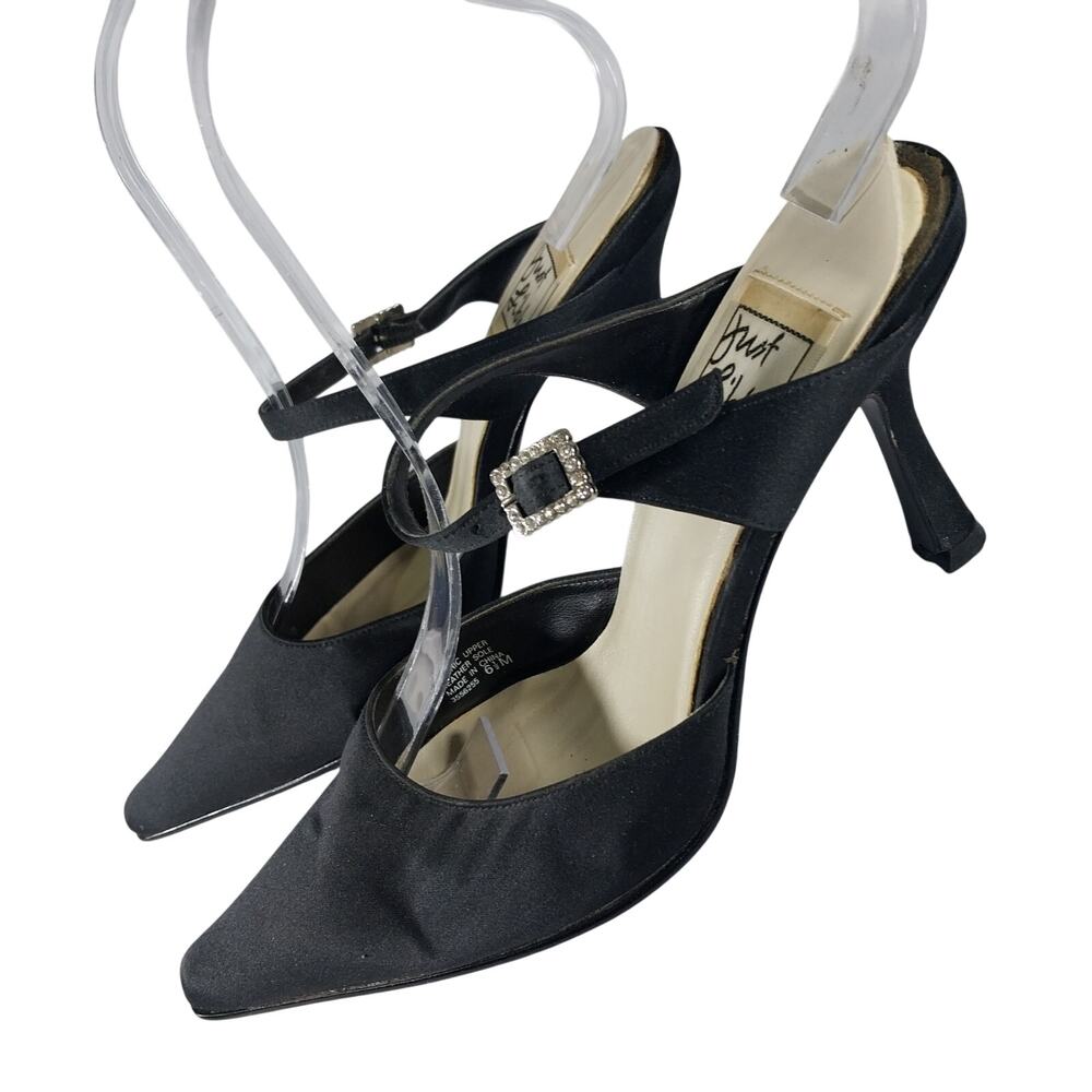 JUST LIBBY! LUXE BLACK SATIN NIPPED TOE RHINESTONE JEWELED BUCKLE HEELS! SZ 6.5M